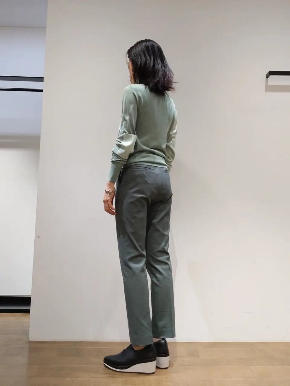 JOSEPH スタッフ コーディネート画像