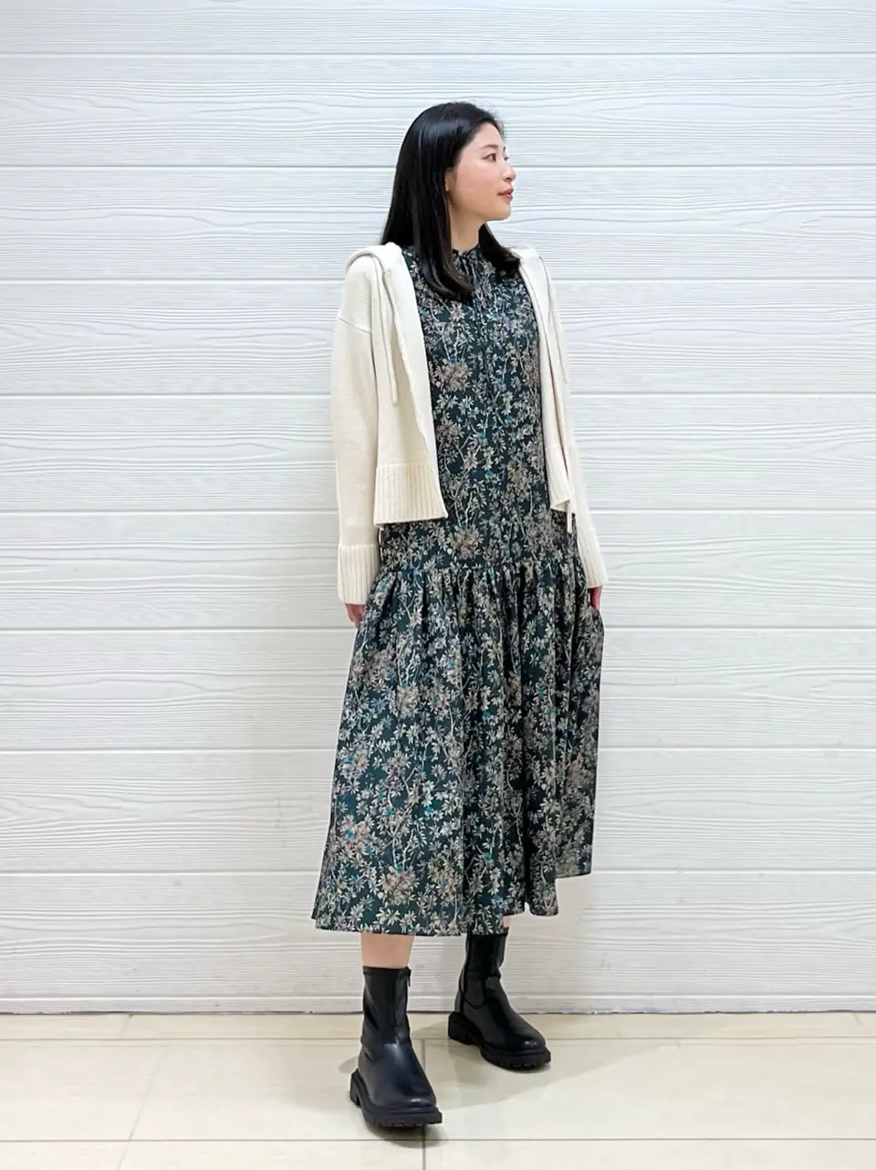 JOSEPH スタッフ コーディネート画像