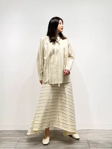 JOSEPH スタッフ コーディネート画像