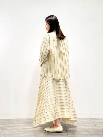 JOSEPH スタッフ コーディネート画像