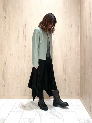 JOSEPH スタッフ コーディネート画像