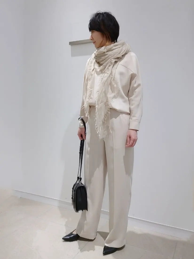 JOSEPH スタッフ コーディネート画像