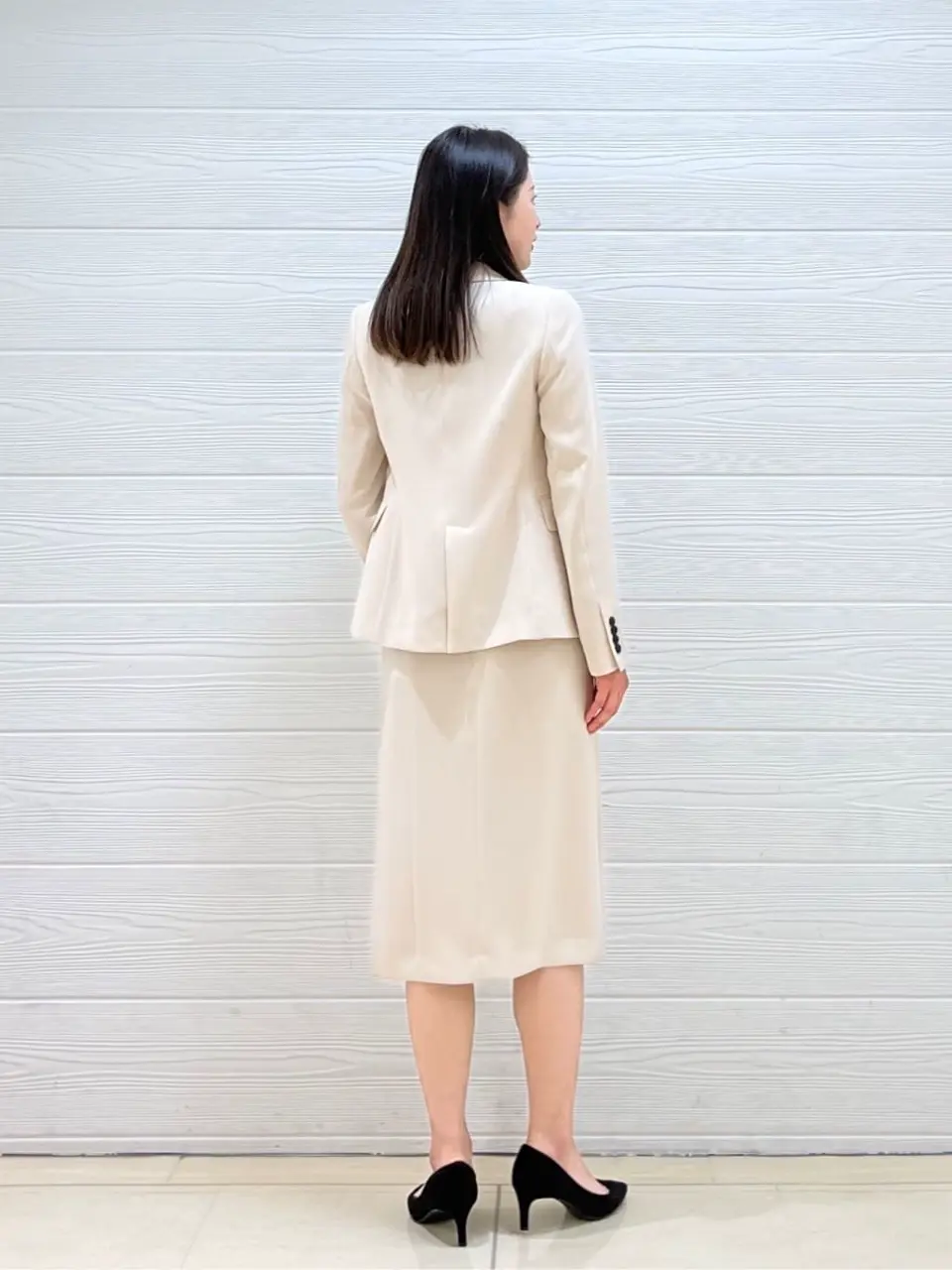 JOSEPH スタッフ コーディネート画像