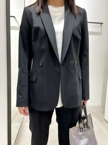 JOSEPH 小田 コーディネート画像