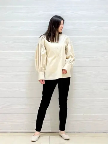 JOSEPH スタッフ コーディネート画像