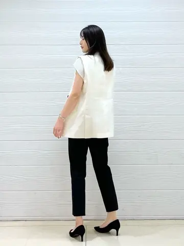 JOSEPH スタッフ コーディネート画像