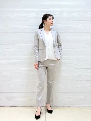 JOSEPH スタッフ コーディネート画像