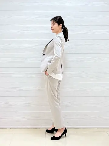 JOSEPH スタッフ コーディネート画像