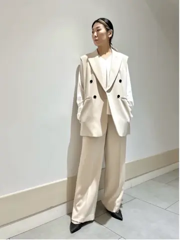 JOSEPH スタッフ コーディネート画像