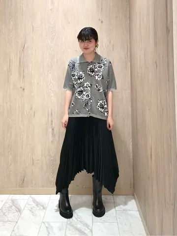 JOSEPH スタッフ コーディネート画像