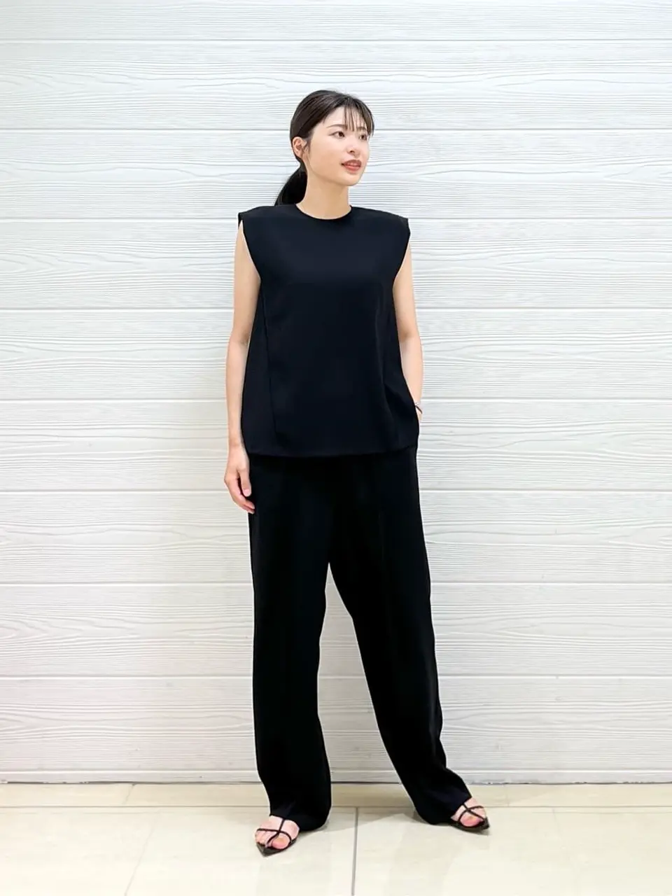 JOSEPH スタッフ コーディネート画像