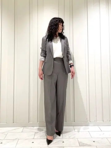 JOSEPH スタッフ コーディネート画像