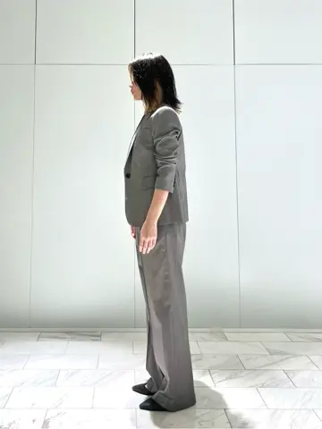 JOSEPH スタッフ コーディネート画像