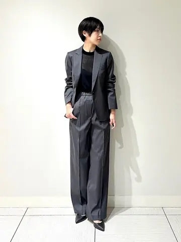 JOSEPH スタッフ コーディネート画像