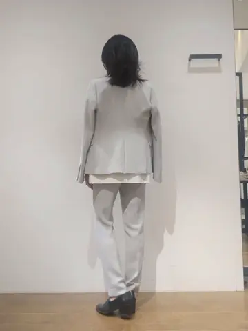 JOSEPH スタッフ コーディネート画像