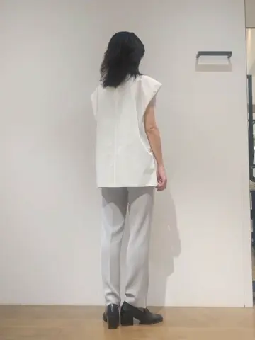 JOSEPH スタッフ コーディネート画像