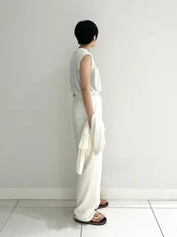 JOSEPH スタッフ コーディネート画像