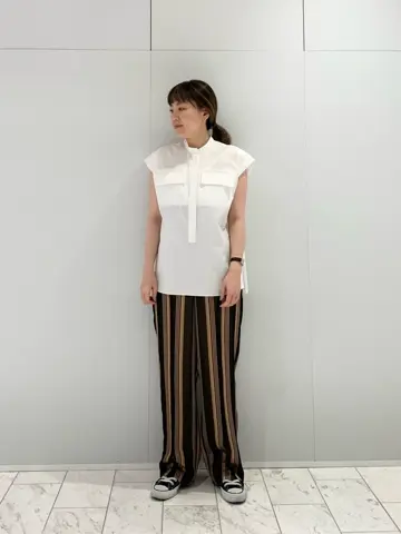 JOSEPH スタッフ コーディネート画像