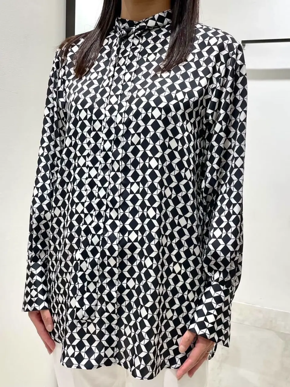 JOSEPH 小田 コーディネート画像