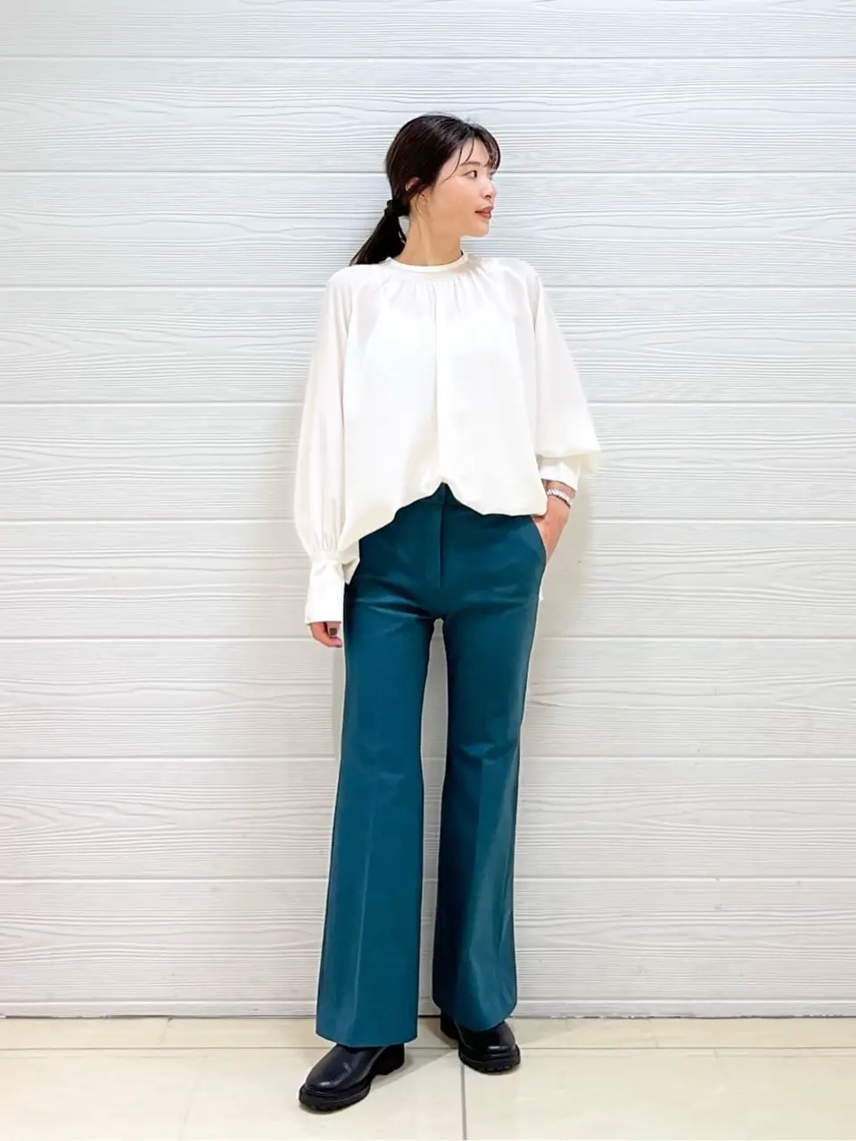 JOSEPH スタッフ コーディネート画像