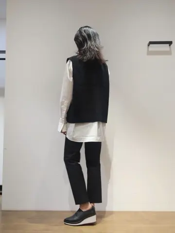 JOSEPH スタッフ コーディネート画像