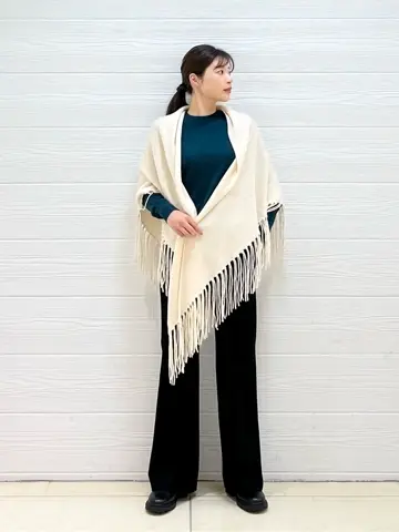 JOSEPH スタッフ コーディネート画像