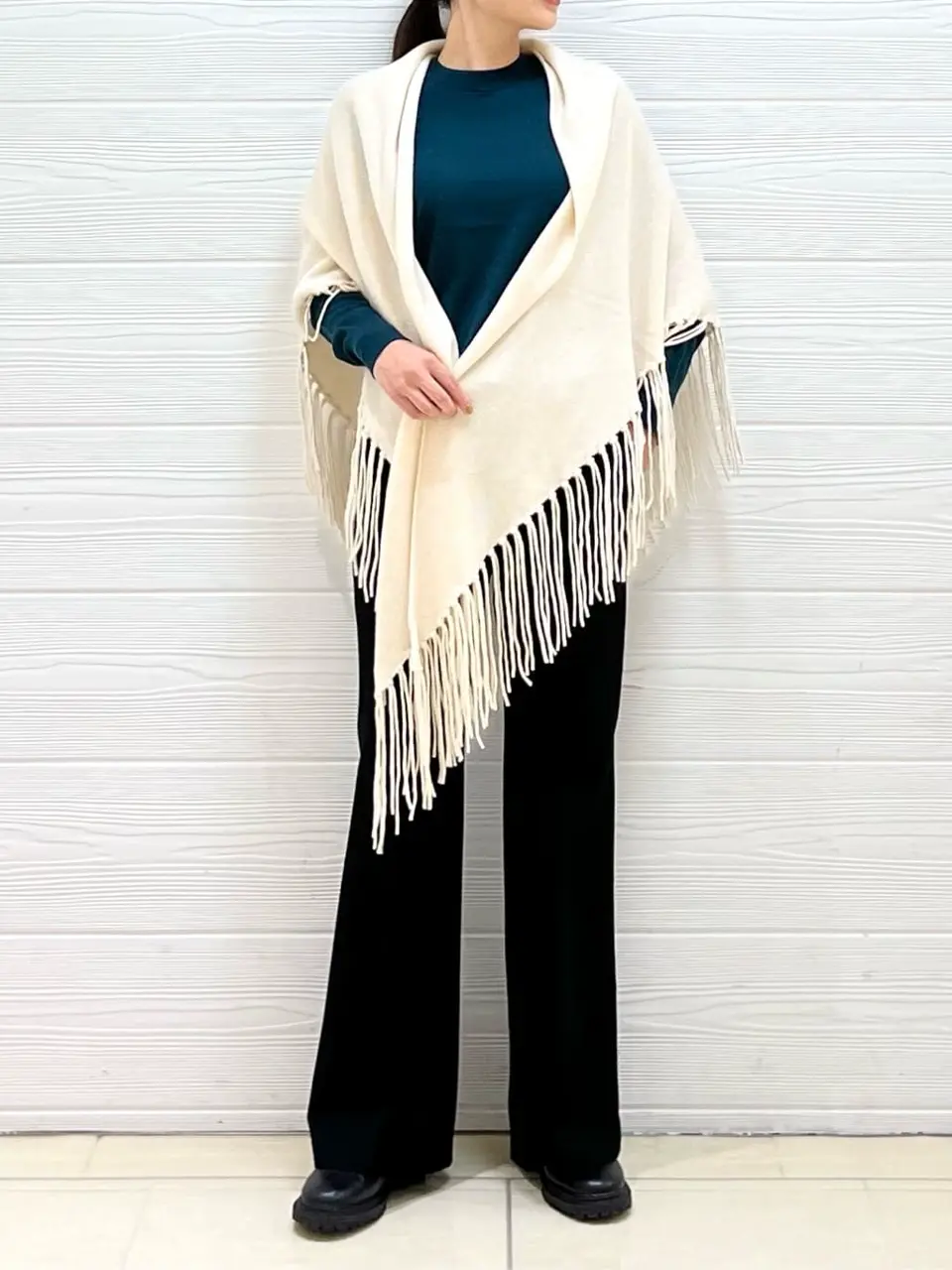 JOSEPH スタッフ コーディネート画像