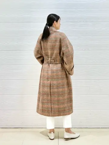 JOSEPH スタッフ コーディネート画像