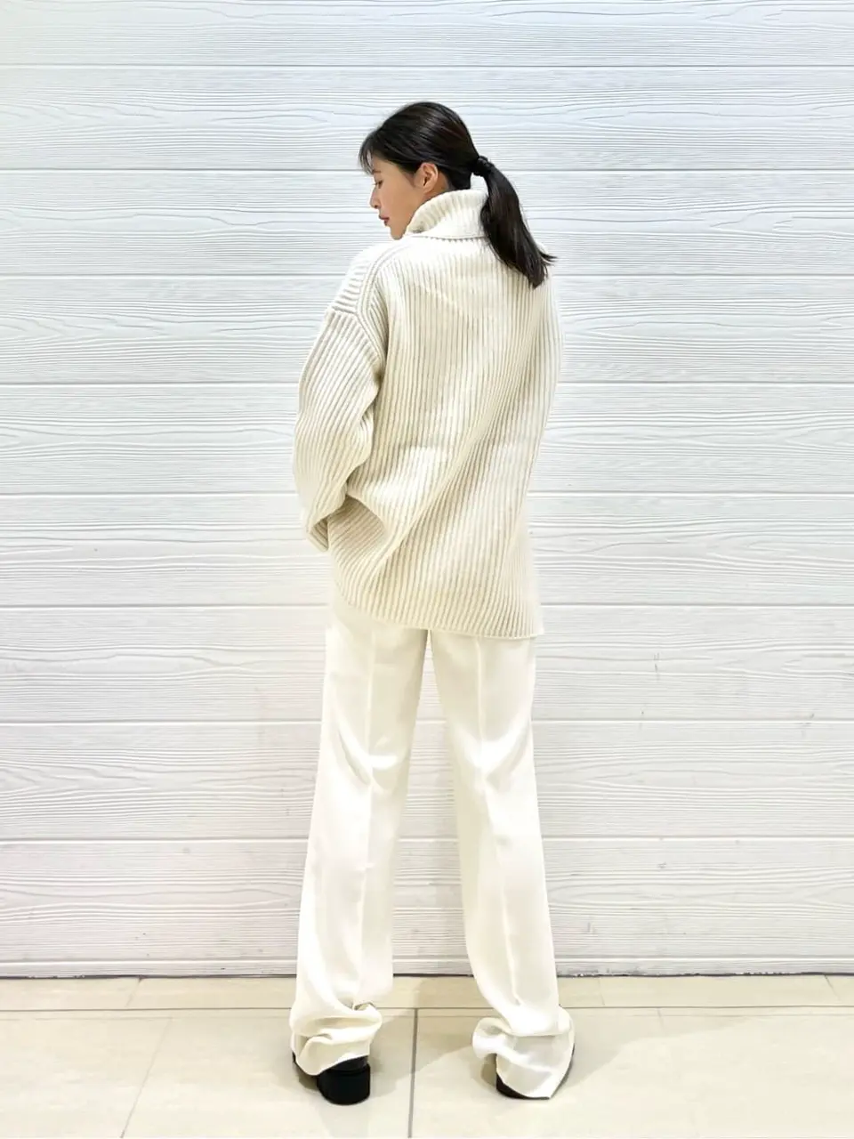 JOSEPH スタッフ コーディネート画像