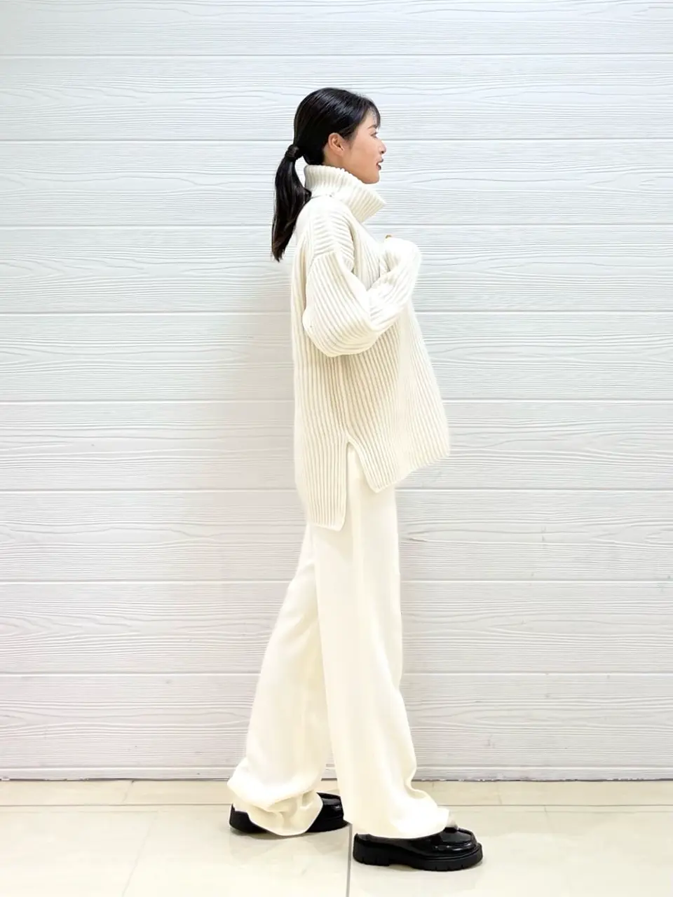 JOSEPH スタッフ コーディネート画像