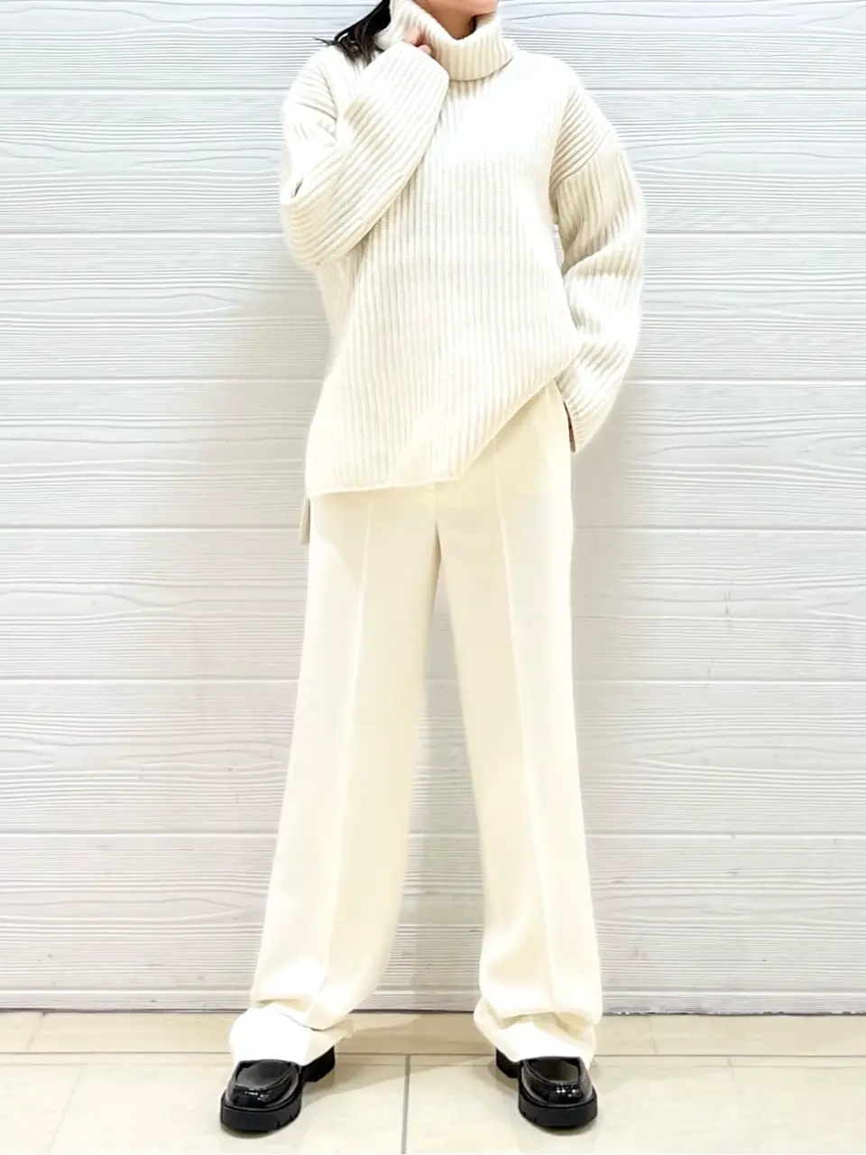 JOSEPH スタッフ コーディネート画像