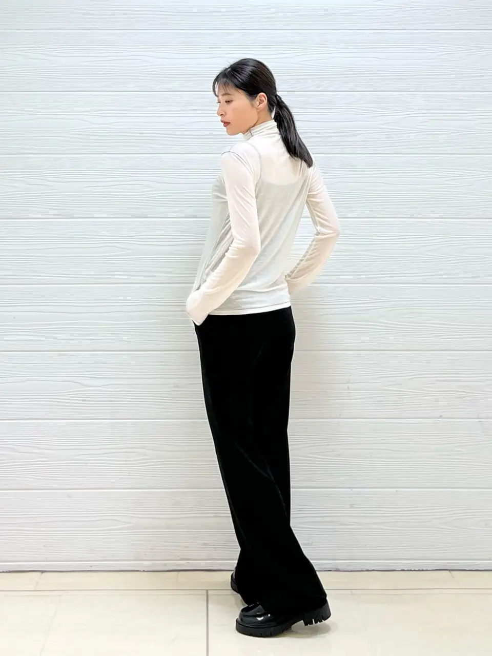 JOSEPH スタッフ コーディネート画像