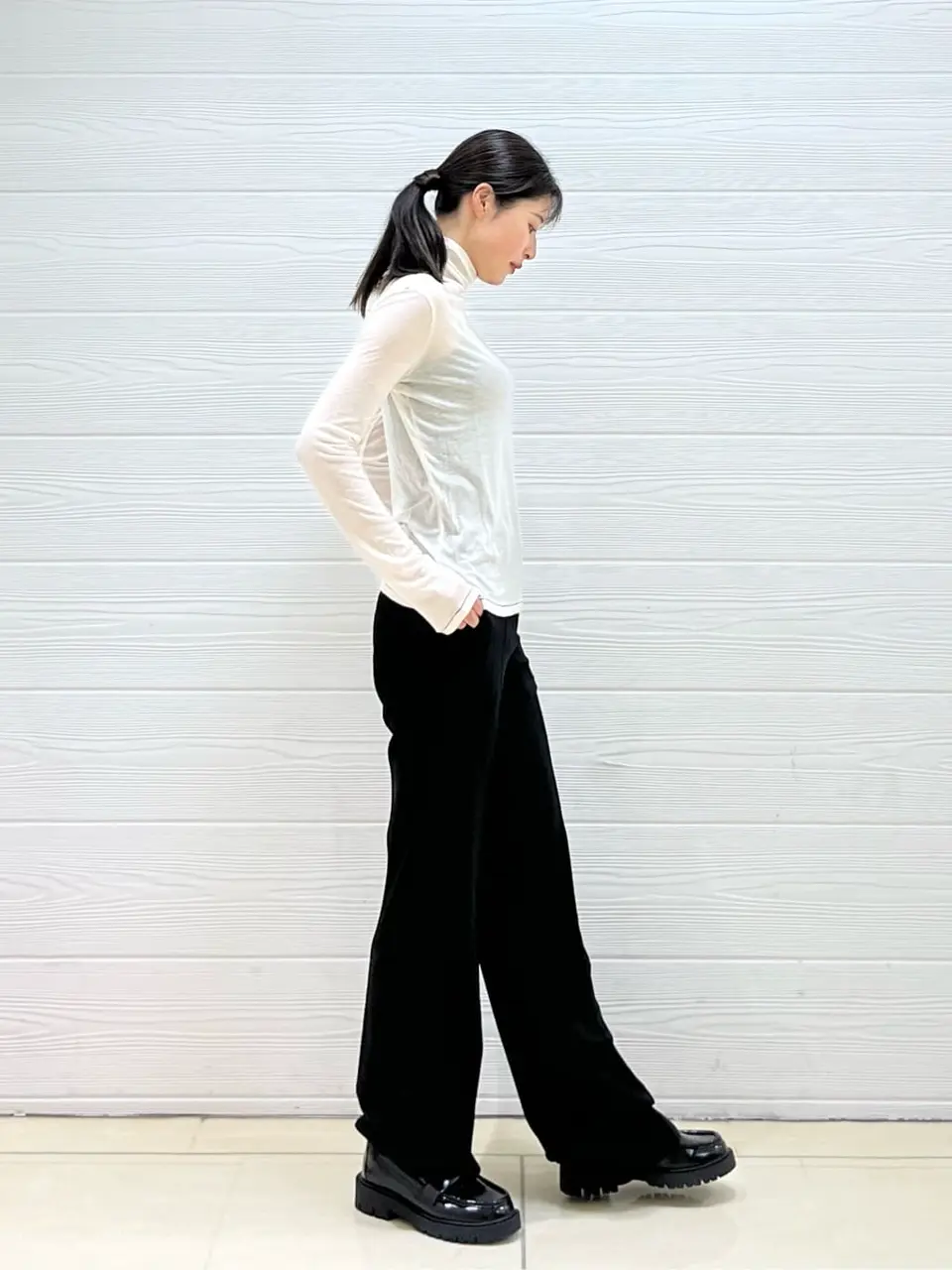 JOSEPH スタッフ コーディネート画像