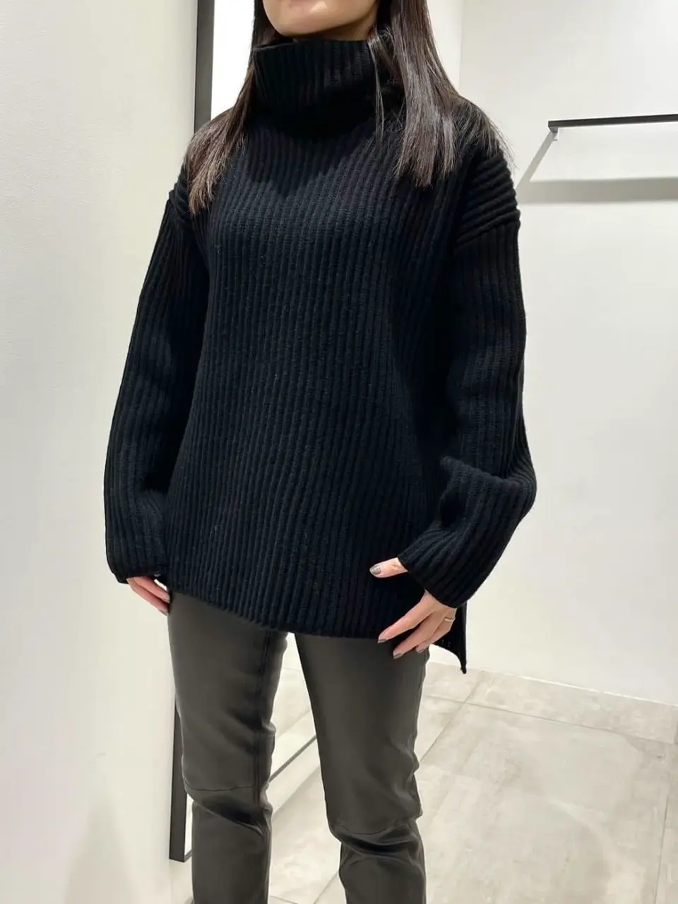 JOSEPH 小田 コーディネート画像