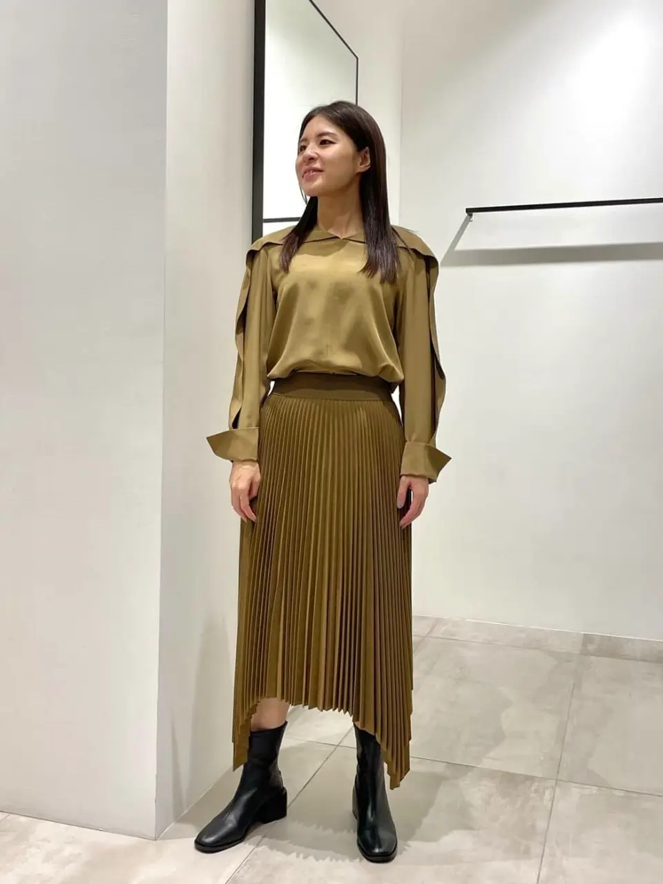 JOSEPH 小田 コーディネート画像