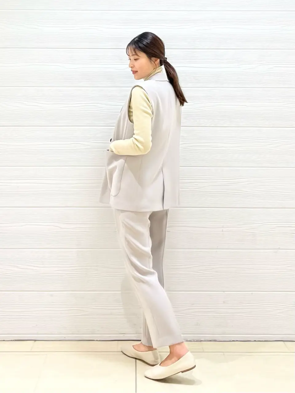 JOSEPH スタッフ コーディネート画像