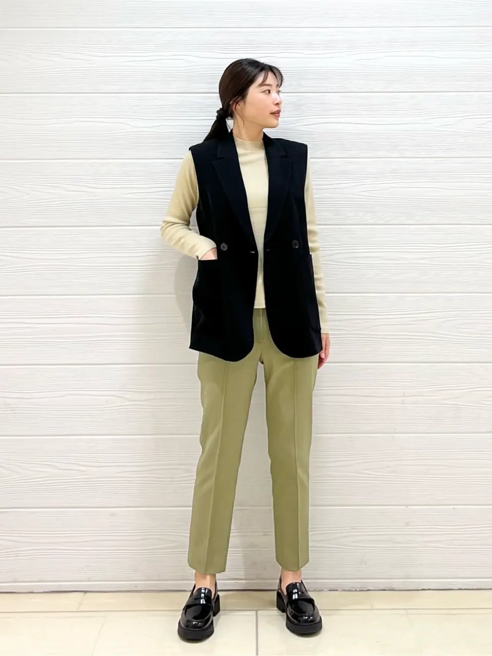 JOSEPH スタッフ コーディネート画像