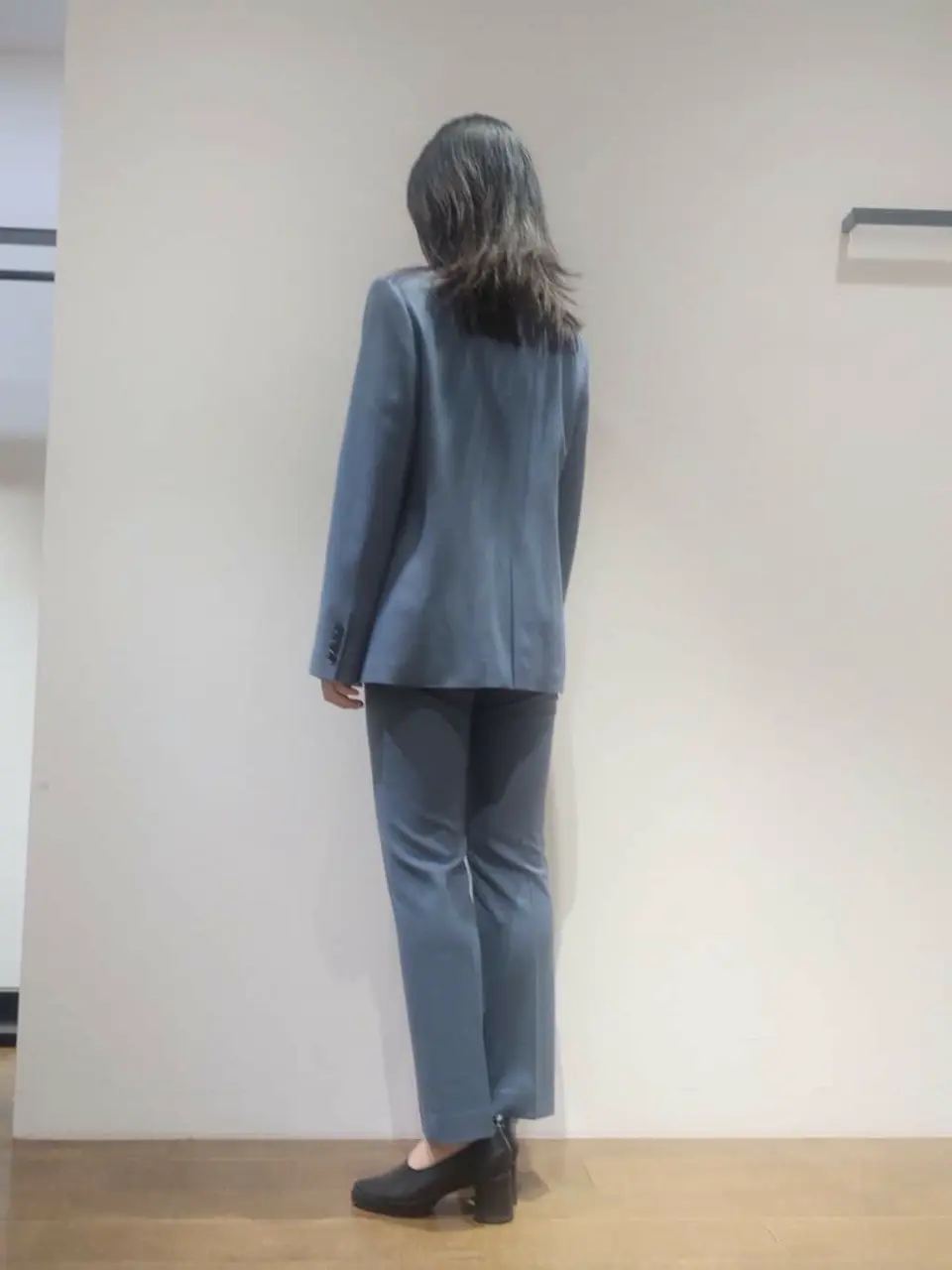 JOSEPH スタッフ コーディネート画像