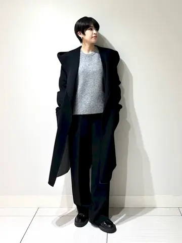 JOSEPH スタッフ コーディネート画像