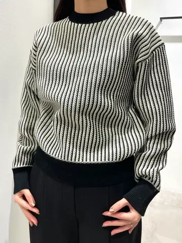 JOSEPH 小田 コーディネート画像