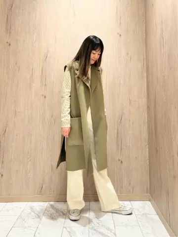 JOSEPH スタッフ コーディネート画像