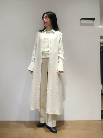 JOSEPH スタッフ コーディネート画像