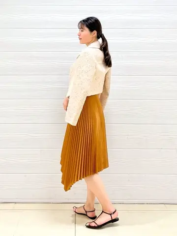 JOSEPH スタッフ コーディネート画像