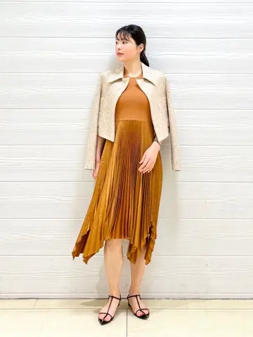 JOSEPH スタッフ コーディネート画像