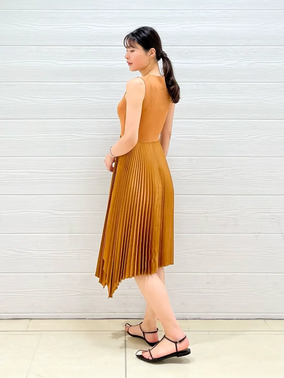 JOSEPH スタッフ コーディネート画像