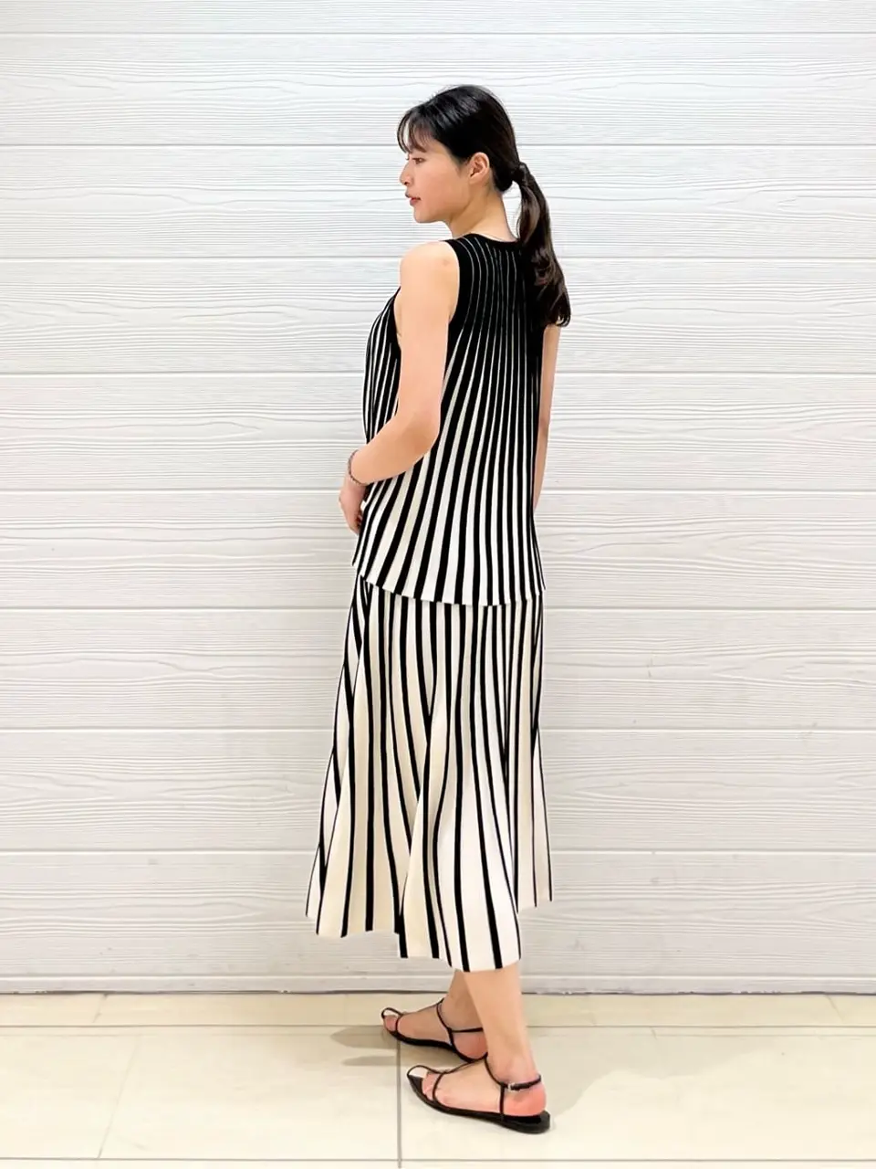 JOSEPH スタッフ コーディネート画像