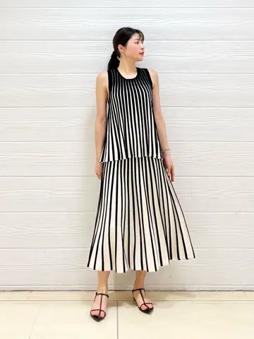 JOSEPH スタッフ コーディネート画像