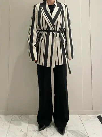 JOSEPH スタッフ コーディネート画像