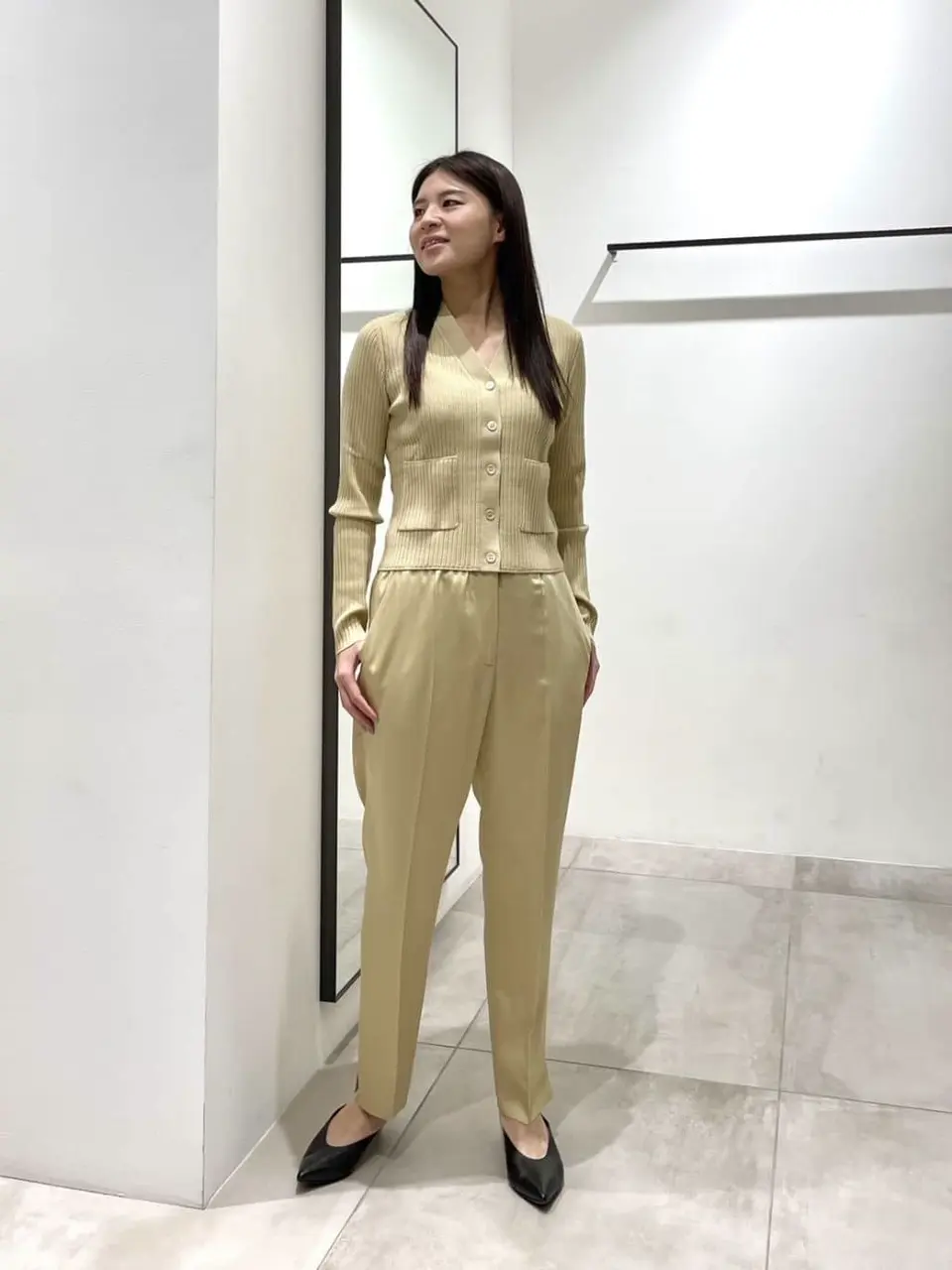 JOSEPH 小田 コーディネート画像