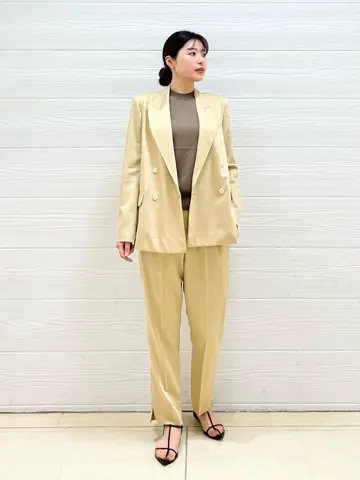 JOSEPH スタッフ コーディネート画像